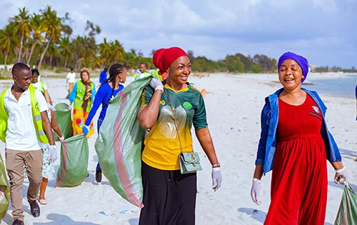 tanzania-beach-cleanup